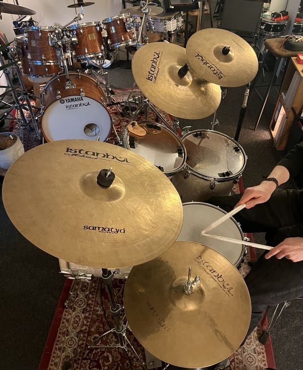 Beim Schlagzeugunterricht