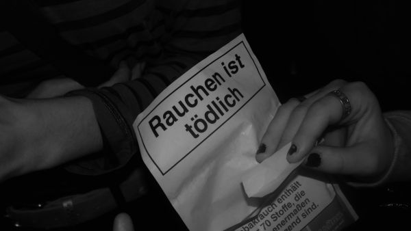 rauchen ist tödlich / smoking kills